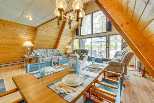 Long Lake Cabin w/ Kayaks, Private Beach & Dock! in Branch Township (MI)