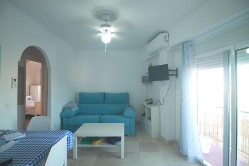 Flat close to old town and beach