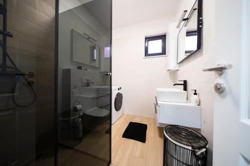 Apartment Carmen - image 9