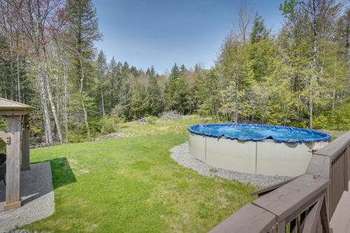 Tannersville Retreat with Pool, 6 Mi to Hunter Mtn!