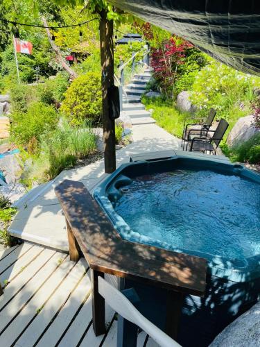 The Tuwanek Bed and Breakfast in Tuwanek (BC)