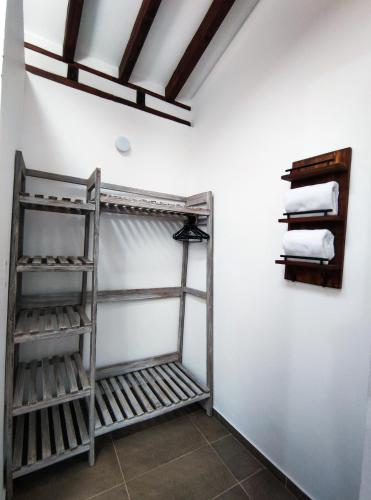 Quadruple Room with Balcony image 5