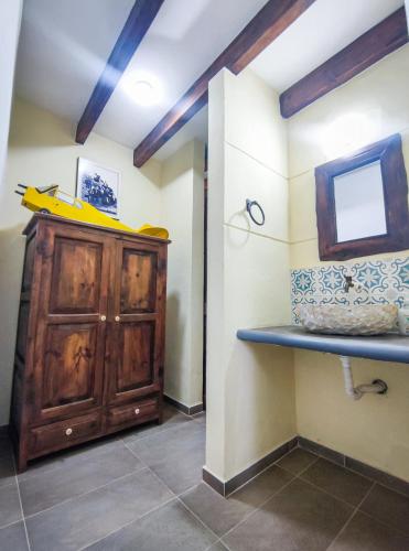 Double Room image 5