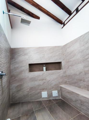 Quadruple Room with Balcony image 4