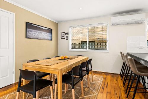 Calm 3922 in Surf Beach