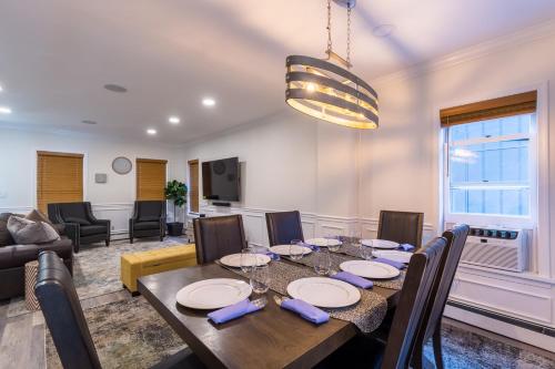 Seadmed, Luxurious Retreat, Parking, Restaurants, Near New Hope, 1mile Delaware River in Lambertville (NJ)