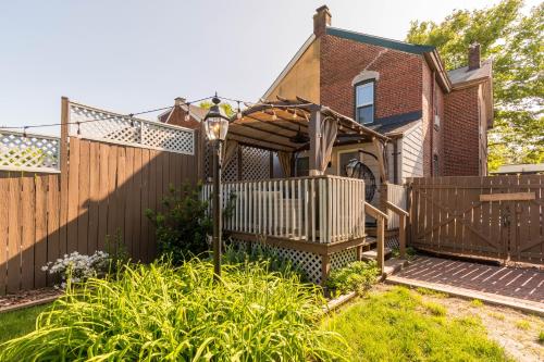 Hotelli välisilme, Luxurious Retreat, Parking, Restaurants, Near New Hope, 1mile Delaware River in Lambertville (NJ)
