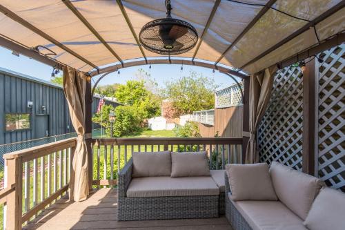 Seadmed, Luxurious Retreat, Parking, Restaurants, Near New Hope, 1mile Delaware River in Lambertville (NJ)
