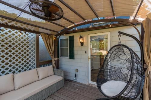 Seadmed, Luxurious Retreat, Parking, Restaurants, Near New Hope, 1mile Delaware River in Lambertville (NJ)