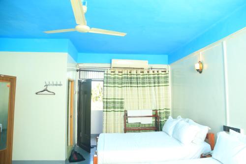 AKR Hotel Kilinochchi