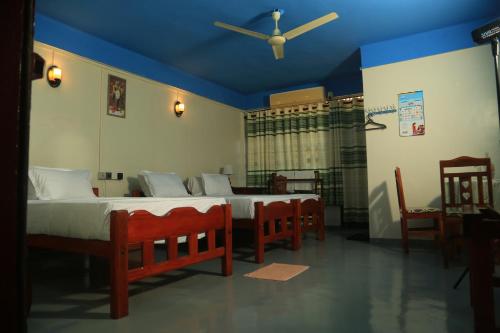 AKR Hotel Kilinochchi