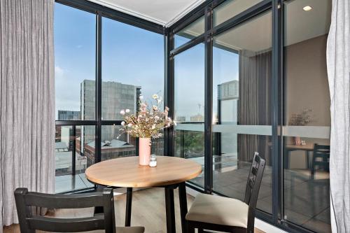 Apartment image 5