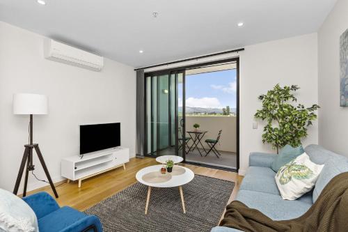 Apartment image 8