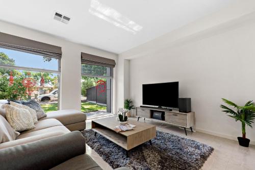 Clover - The Split-Level Sanctuary in Payneham South