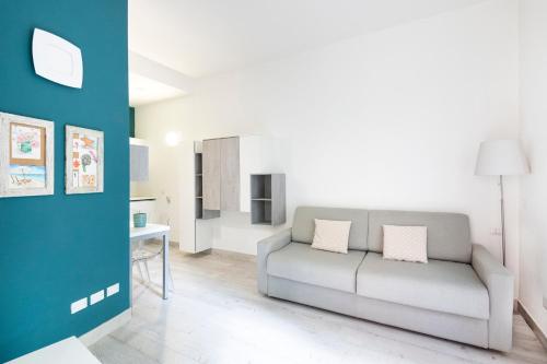 Easylife - Comodo Studio in Corso di Porta Romana - Apartment - Milan