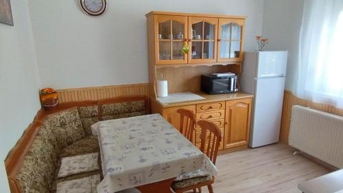 Facilities, Lea apartman in Harkany