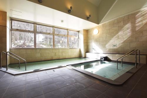 なよろ温泉サンピラー