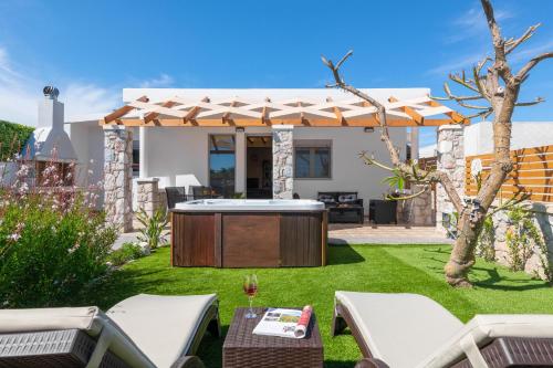 Casa Bonita Afandou 1