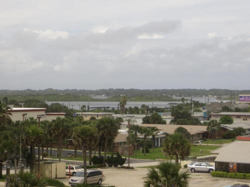 Days Inn by Wyndham Daytona Oceanfront