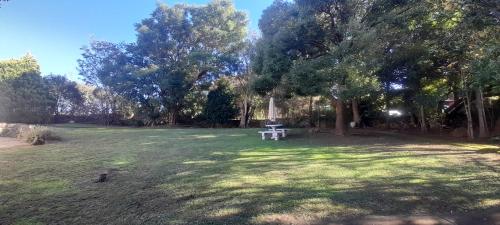 Kert, Impala Suite -Entire Unit- 2 bedroom with 1 ensuite bathroom in Ladysmith