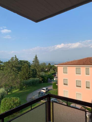  Oliveto Apartment in Desenzano del Garda