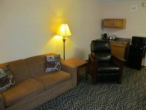 Fireside Inn and Suites