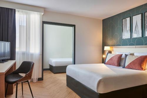 room detail thumbnail 0