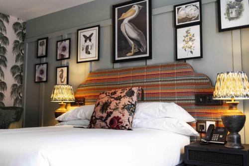 1 queen bed