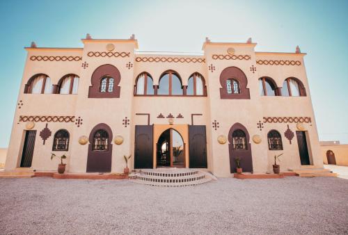 Riad Merzouga Dunes