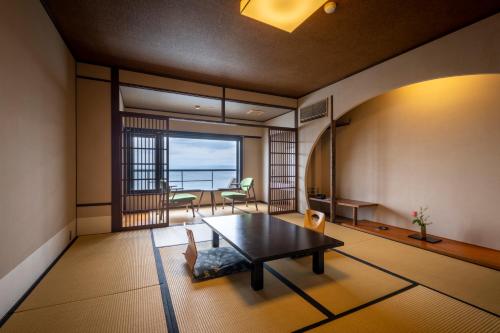 Superior Japanese-Style Room with Ocean View