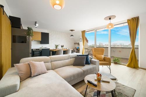 Top Central Maisonette with Underground parking, Sofia