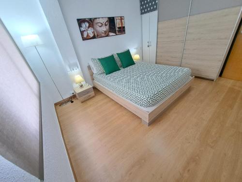 Céntrico apartamento en Valencia próximo parada de metro Ángel Guimerà, Valencie (fotografie 9)