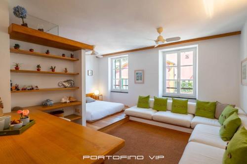 Giada by PortofinoVip in פורטופינו