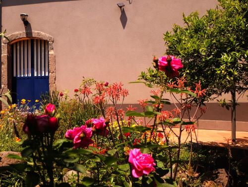 B&B CasaNera – Riposto, CA