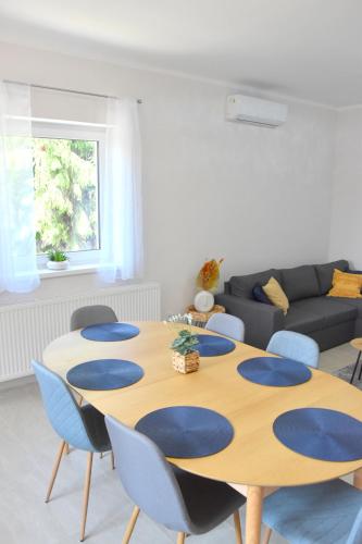 Food and beverages, Vorosko Apartmanhaz in Balatonalmadi