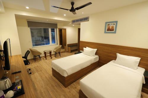 Hotel Sharda Residency - kothiya