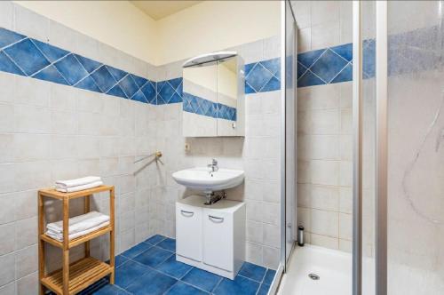 Fürdőszoba, F-1108 Häuser Prosnitz Haus02 Terrasse, Gartennutzung (F-1108 Hauser Prosnitz Haus02 Terrasse, Gartennutzung) in Gustow