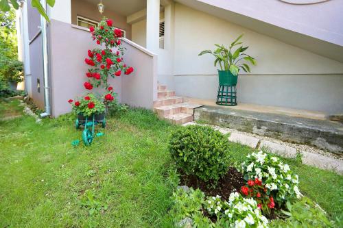 Apartment - Ground Floor with Sea View