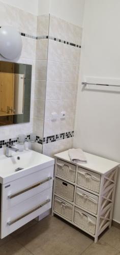 浴室, Apartmán na statku 7 (Apartman na statku 7) in 奧斯拉瓦河畔納梅什季