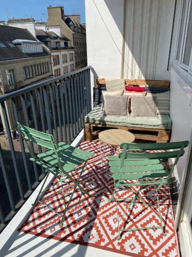 Joli T2 en centre-ville Lorient avec balcon cosy