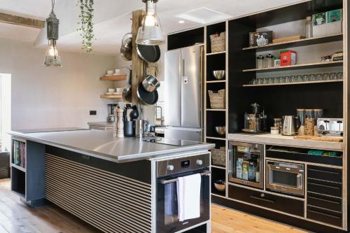 STAY LAGOM - Coastal Villa