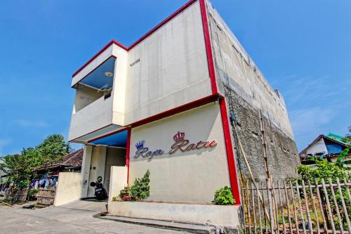 OYO 92594 Raja Ratu Homestay