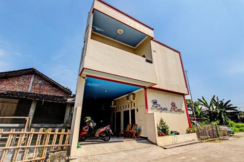 OYO 92594 Raja Ratu Homestay