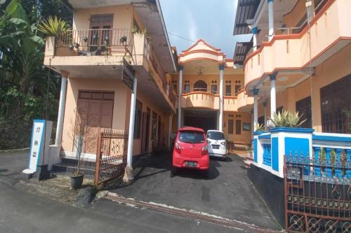 OYO 92631 Hotel Dan Aula Wahyu Sari B