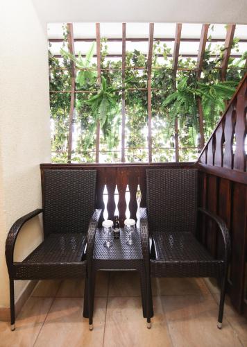 Балкон, Hotel Carmen in Предял