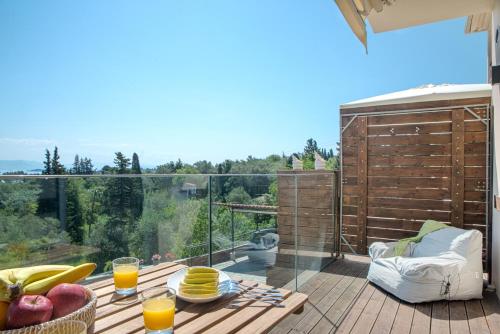 Dimi Brou's Apartment 1 by CorfuEscapes, Gouvia