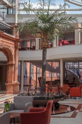 Hall, The Crown London, WorldHotels Distinctive in Camden