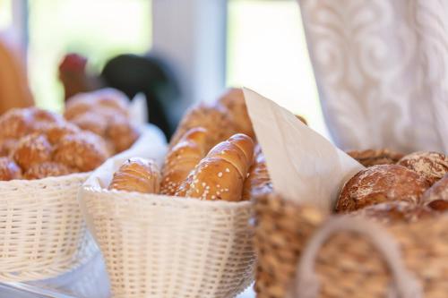 Donauhof - Hotel garni - image 10