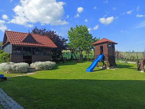 Noclegi u Knutelskich Noclegi u Knutelskich