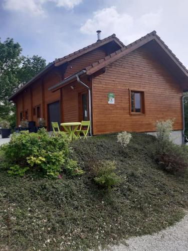 Gîte du Chalet - Le studio en pleine nature (Gite du Chalet - Le studio en pleine nature) in Saint-Maurice-sous-les-Cotes